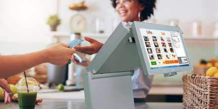 DOKUNMATİK POS PC MONİTÖRLERDE EKRAN BOYUTUNUN ÖNEMİ